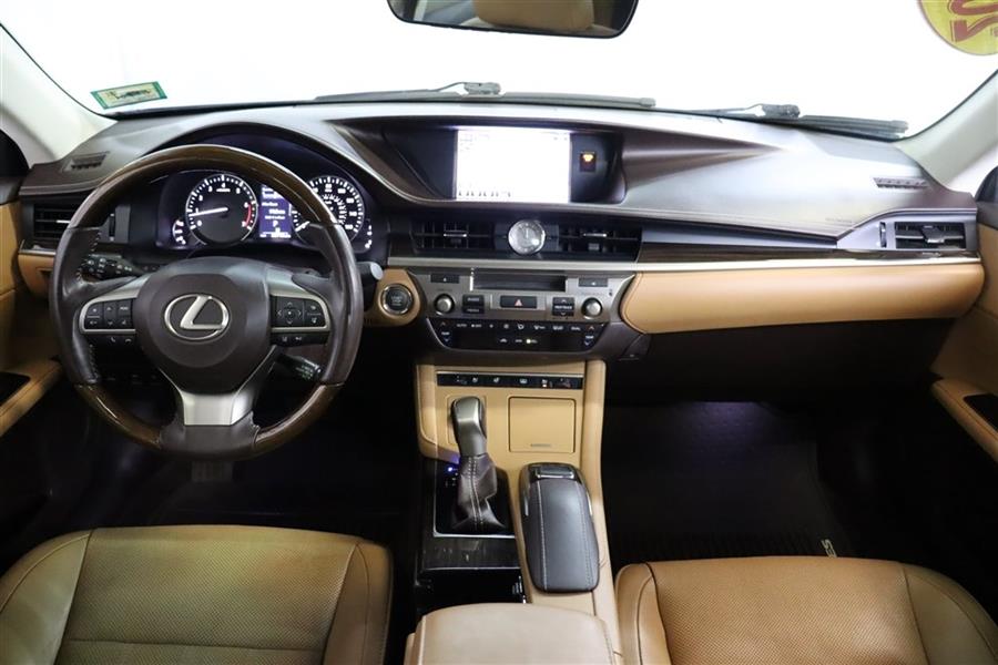 2016 Lexus Es 350, available for sale in Paterson, New Jersey | Fast Track Motors. Paterson, New Jersey 2016 Lexus Es 350, available for sale in Paterson, New Jersey | Fast Track Motors. Paterson, New Jersey