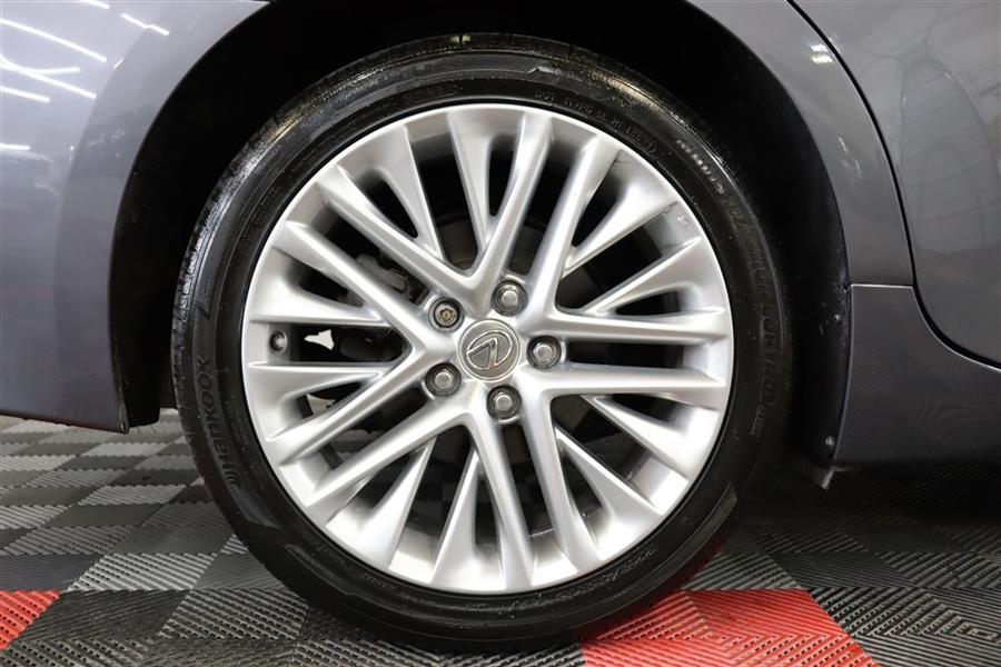 2016 Lexus Es 350, available for sale in Paterson, New Jersey | Fast Track Motors. Paterson, New Jersey 2016 Lexus Es 350, available for sale in Paterson, New Jersey | Fast Track Motors. Paterson, New Jersey