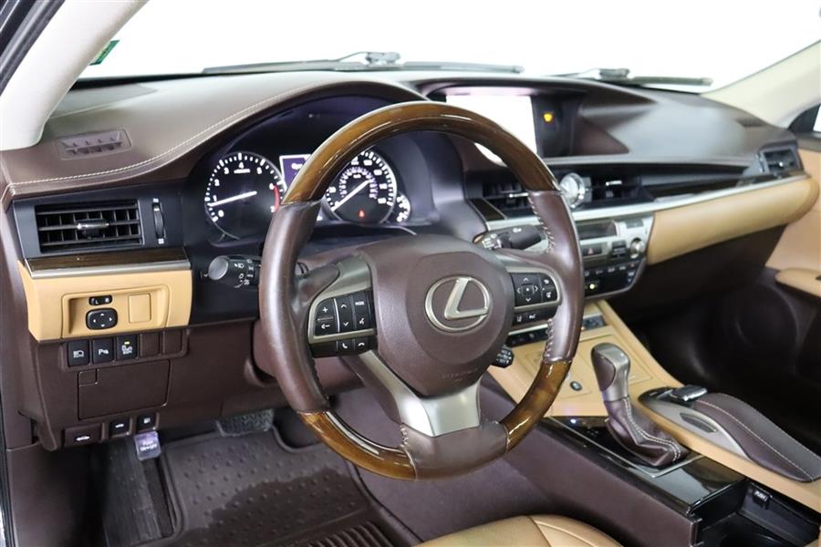 2016 Lexus Es 350, available for sale in Paterson, New Jersey | Fast Track Motors. Paterson, New Jersey 2016 Lexus Es 350, available for sale in Paterson, New Jersey | Fast Track Motors. Paterson, New Jersey