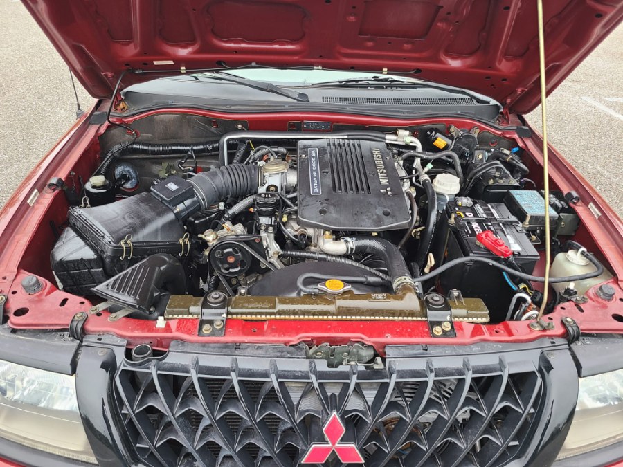2000 Mitsubishi Montero Sport 4dr LS, available for sale in Longwood, Florida | Majestic Autos Inc.. Longwood, Florida 2000 Mitsubishi Montero Sport 4dr LS, available for sale in Longwood, Florida | Majestic Autos Inc.. Longwood, Florida