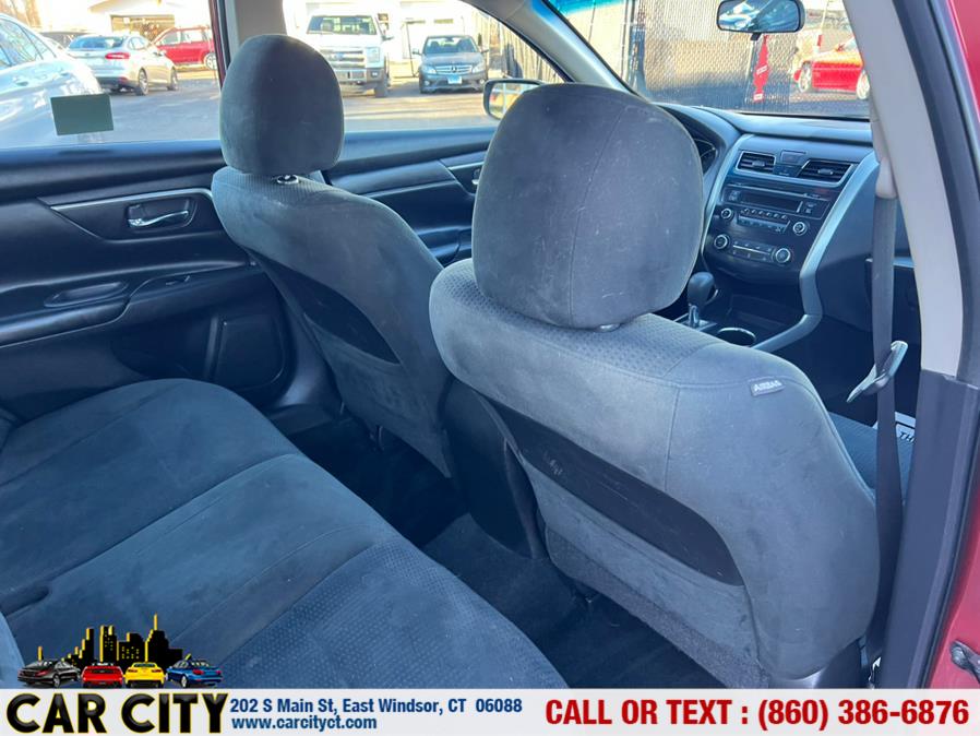 2015 Nissan Altima 4dr Sdn I4 2.5 S, available for sale in East Windsor, Connecticut | Car City LLC. East Windsor, Connecticut 2015 Nissan Altima 4dr Sdn I4 2.5 S, available for sale in East Windsor, Connecticut | Car City LLC. East Windsor, Connecticut