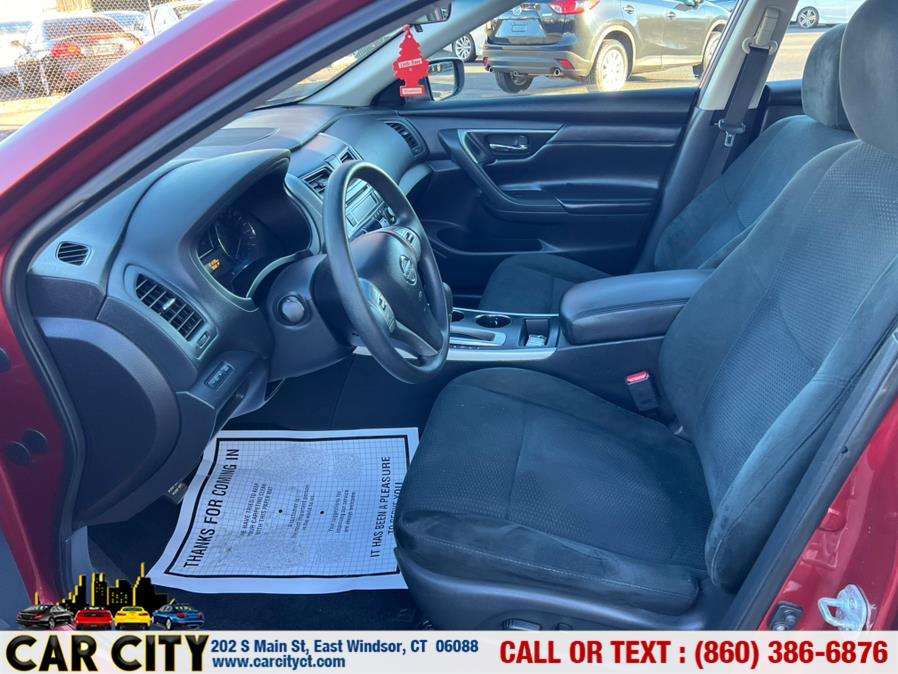 2015 Nissan Altima 4dr Sdn I4 2.5 S, available for sale in East Windsor, Connecticut | Car City LLC. East Windsor, Connecticut 2015 Nissan Altima 4dr Sdn I4 2.5 S, available for sale in East Windsor, Connecticut | Car City LLC. East Windsor, Connecticut