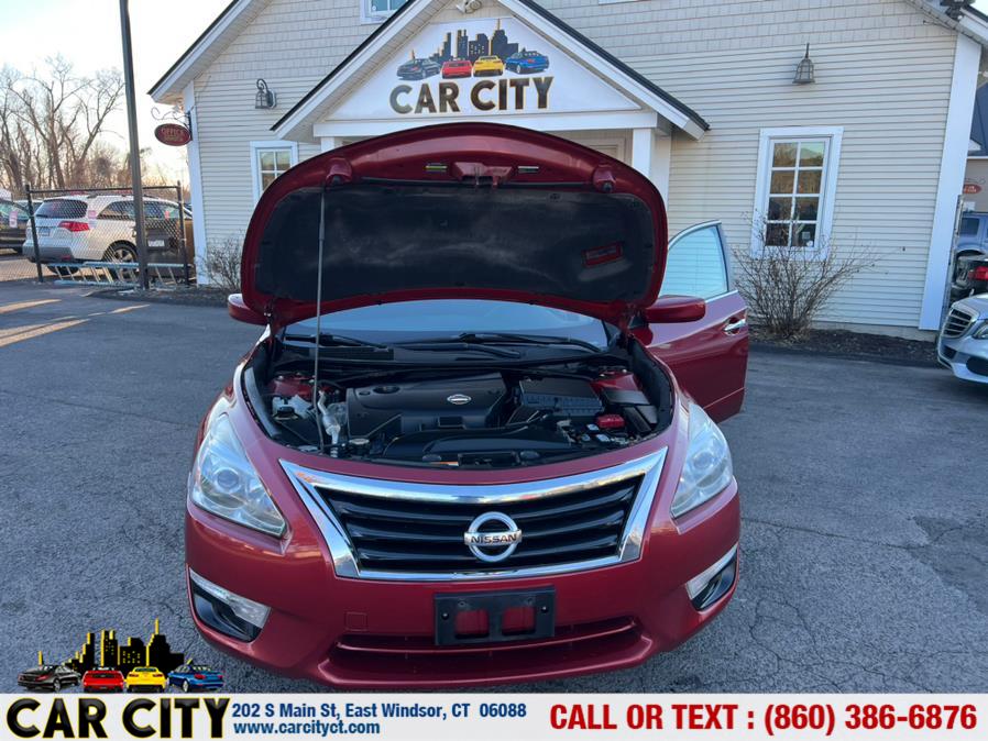 2015 Nissan Altima 4dr Sdn I4 2.5 S, available for sale in East Windsor, Connecticut | Car City LLC. East Windsor, Connecticut 2015 Nissan Altima 4dr Sdn I4 2.5 S, available for sale in East Windsor, Connecticut | Car City LLC. East Windsor, Connecticut