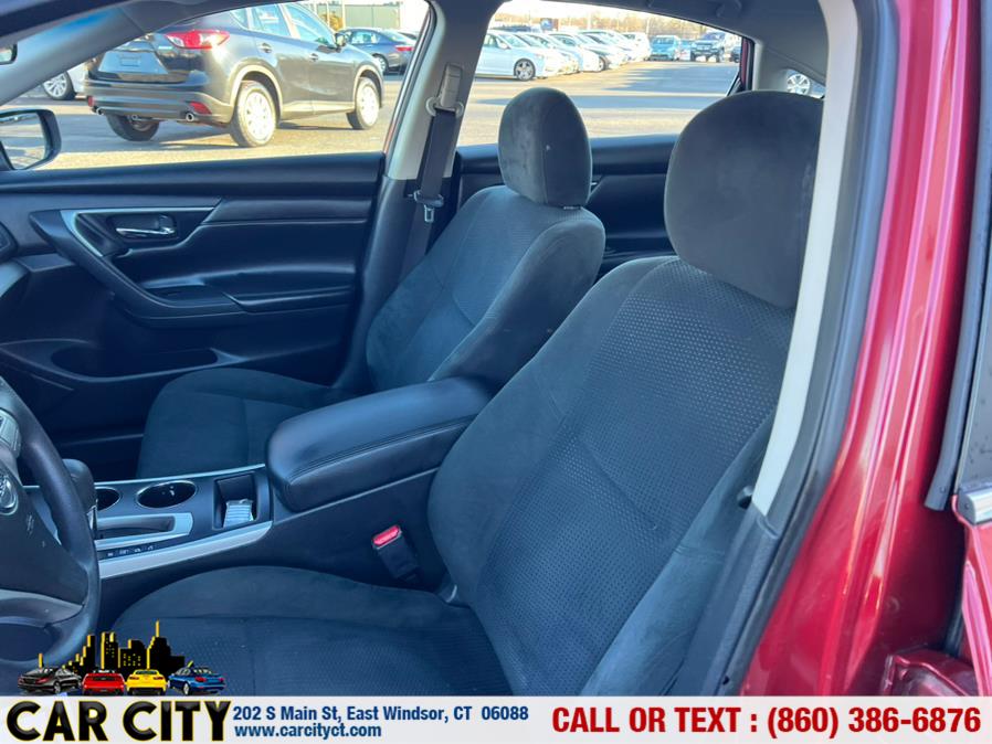 2015 Nissan Altima 4dr Sdn I4 2.5 S, available for sale in East Windsor, Connecticut | Car City LLC. East Windsor, Connecticut 2015 Nissan Altima 4dr Sdn I4 2.5 S, available for sale in East Windsor, Connecticut | Car City LLC. East Windsor, Connecticut