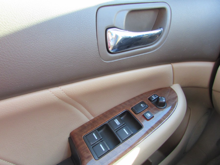 2007 Honda Accord Sdn 4dr I4 AT EX-L PZEV, available for sale in East Windsor, Connecticut | United Auto Sales of E Windsor, Inc. East Windsor, Connecticut 2007 Honda Accord Sdn 4dr I4 AT EX-L PZEV, available for sale in East Windsor, Connecticut | United Auto Sales of E Windsor, Inc. East Windsor, Connecticut
