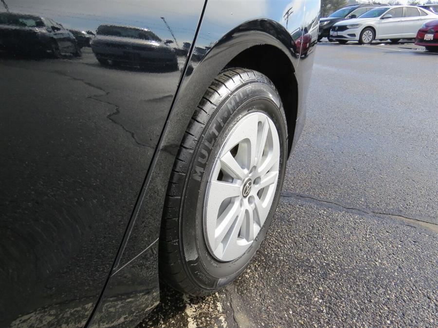 2016 Toyota Prius Two 4dr Hatchback, available for sale in Auburn, Maine | Lake City Exports Inc. Auburn, Maine 2016 Toyota Prius Two 4dr Hatchback, available for sale in Auburn, Maine | Lake City Exports Inc. Auburn, Maine