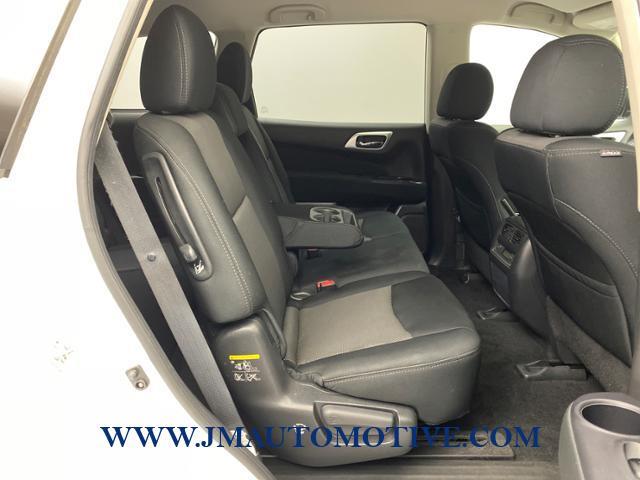 2017 Nissan Pathfinder 4x4 S, available for sale in Naugatuck, Connecticut | J&M Automotive Sls&Svc LLC. Naugatuck, Connecticut 2017 Nissan Pathfinder 4x4 S, available for sale in Naugatuck, Connecticut | J&M Automotive Sls&Svc LLC. Naugatuck, Connecticut