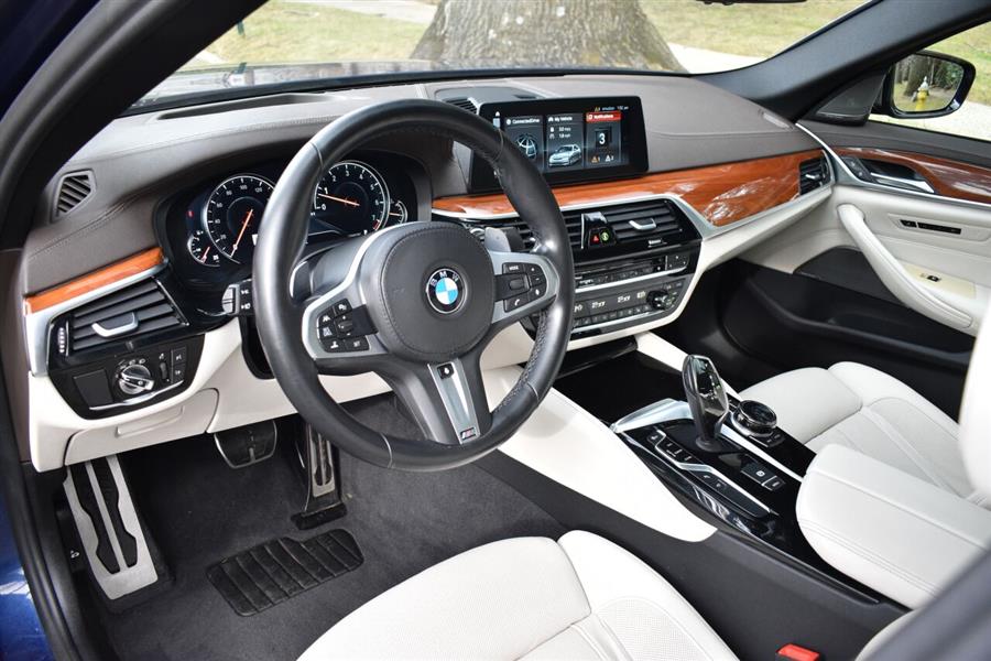 2018 BMW 5 Series M550i xDrive AWD 4dr Sedan, available for sale in Great Neck, New York | Camy Cars. Great Neck, New York 2018 BMW 5 Series M550i xDrive AWD 4dr Sedan, available for sale in Great Neck, New York | Camy Cars. Great Neck, New York