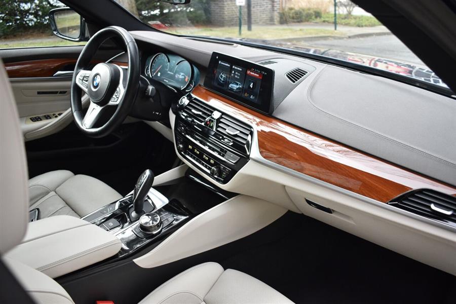 2018 BMW 5 Series M550i xDrive AWD 4dr Sedan, available for sale in Great Neck, New York | Camy Cars. Great Neck, New York 2018 BMW 5 Series M550i xDrive AWD 4dr Sedan, available for sale in Great Neck, New York | Camy Cars. Great Neck, New York