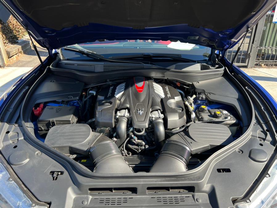 2022 Maserati Levante Modena S 3.8L, available for sale in Jamaica, New York | Sunrise Autoland. Jamaica, New York 2022 Maserati Levante Modena S 3.8L, available for sale in Jamaica, New York | Sunrise Autoland. Jamaica, New York