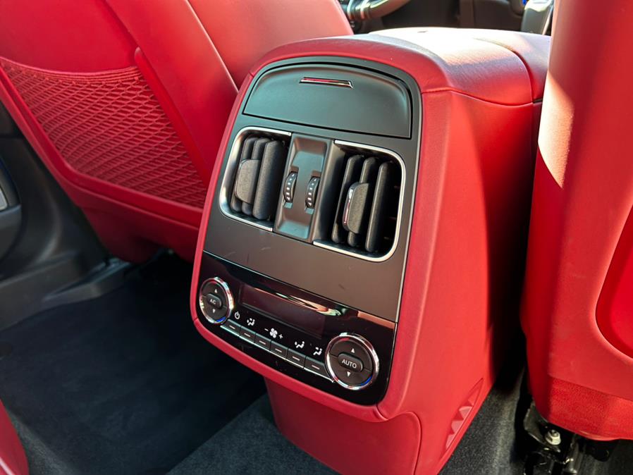 2022 Maserati Levante Modena S 3.8L, available for sale in Jamaica, New York | Sunrise Autoland. Jamaica, New York 2022 Maserati Levante Modena S 3.8L, available for sale in Jamaica, New York | Sunrise Autoland. Jamaica, New York