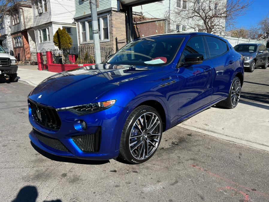 2022 Maserati Levante Modena S 3.8L, available for sale in Jamaica, New York | Sunrise Autoland. Jamaica, New York 2022 Maserati Levante Modena S 3.8L, available for sale in Jamaica, New York | Sunrise Autoland. Jamaica, New York