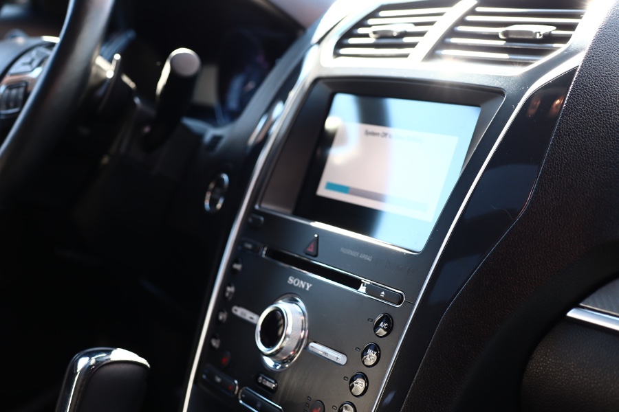2018 Ford Explorer Sport 4WD, available for sale in Jamaica, New York | Hillside Auto Mall Inc.. Jamaica, New York 2018 Ford Explorer Sport 4WD, available for sale in Jamaica, New York | Hillside Auto Mall Inc.. Jamaica, New York