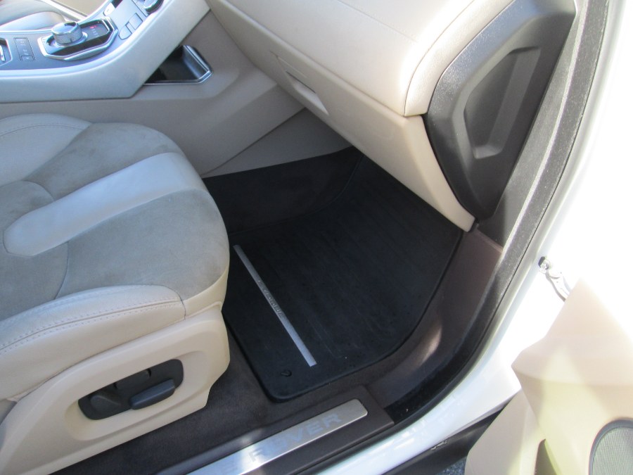 2013 Land Rover Range Rover Evoque 5dr HB Pure, available for sale in Massapequa, New York | South Shore Auto Brokers & Sales. Massapequa, New York 2013 Land Rover Range Rover Evoque 5dr HB Pure, available for sale in Massapequa, New York | South Shore Auto Brokers & Sales. Massapequa, New York