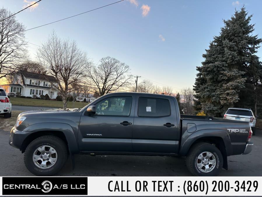 2015 Toyota Tacoma 4WD Double Cab V6 MT (Natl), available for sale in East Windsor, Connecticut | Central A/S LLC. East Windsor, Connecticut 2015 Toyota Tacoma 4WD Double Cab V6 MT (Natl), available for sale in East Windsor, Connecticut | Central A/S LLC. East Windsor, Connecticut