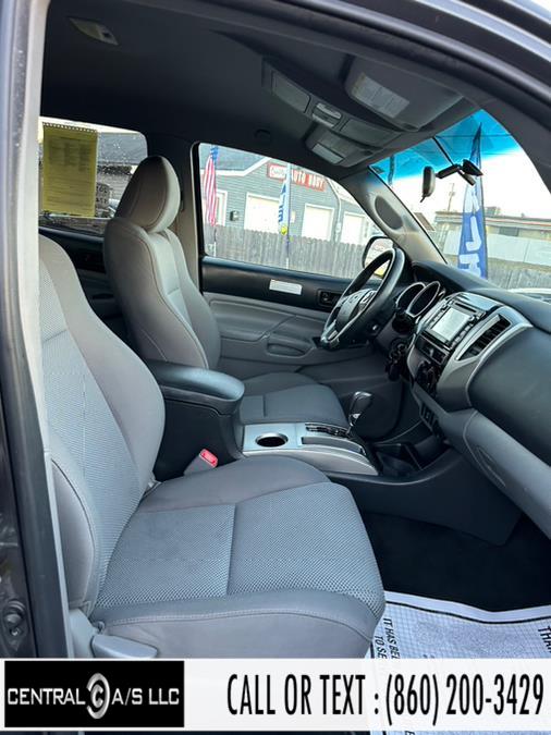 2015 Toyota Tacoma 4WD Double Cab V6 MT (Natl), available for sale in East Windsor, Connecticut | Central A/S LLC. East Windsor, Connecticut 2015 Toyota Tacoma 4WD Double Cab V6 MT (Natl), available for sale in East Windsor, Connecticut | Central A/S LLC. East Windsor, Connecticut
