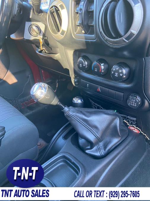 2011 Jeep Wrangler Unlimited 4WD 4dr Sport, available for sale in Bronx, New York | TNT Auto Sales USA inc. Bronx, New York 2011 Jeep Wrangler Unlimited 4WD 4dr Sport, available for sale in Bronx, New York | TNT Auto Sales USA inc. Bronx, New York