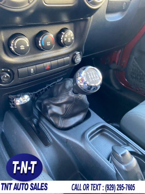 2011 Jeep Wrangler Unlimited 4WD 4dr Sport, available for sale in Bronx, New York | TNT Auto Sales USA inc. Bronx, New York 2011 Jeep Wrangler Unlimited 4WD 4dr Sport, available for sale in Bronx, New York | TNT Auto Sales USA inc. Bronx, New York