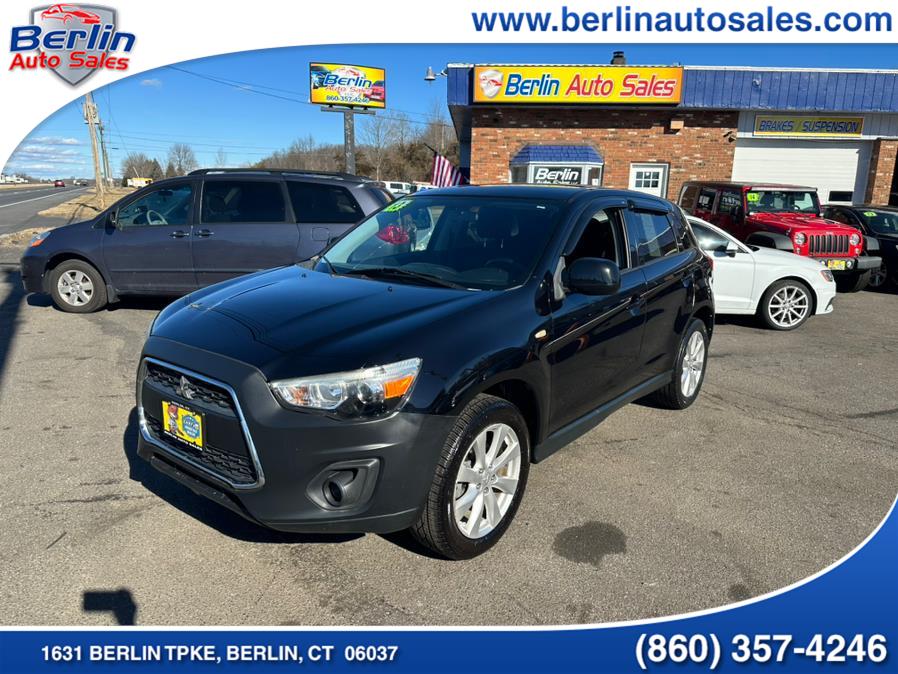 Used Mitsubishi Outlander Sport 2WD 4dr CVT ES 2013 | Berlin Auto Sales LLC. Berlin, Connecticut