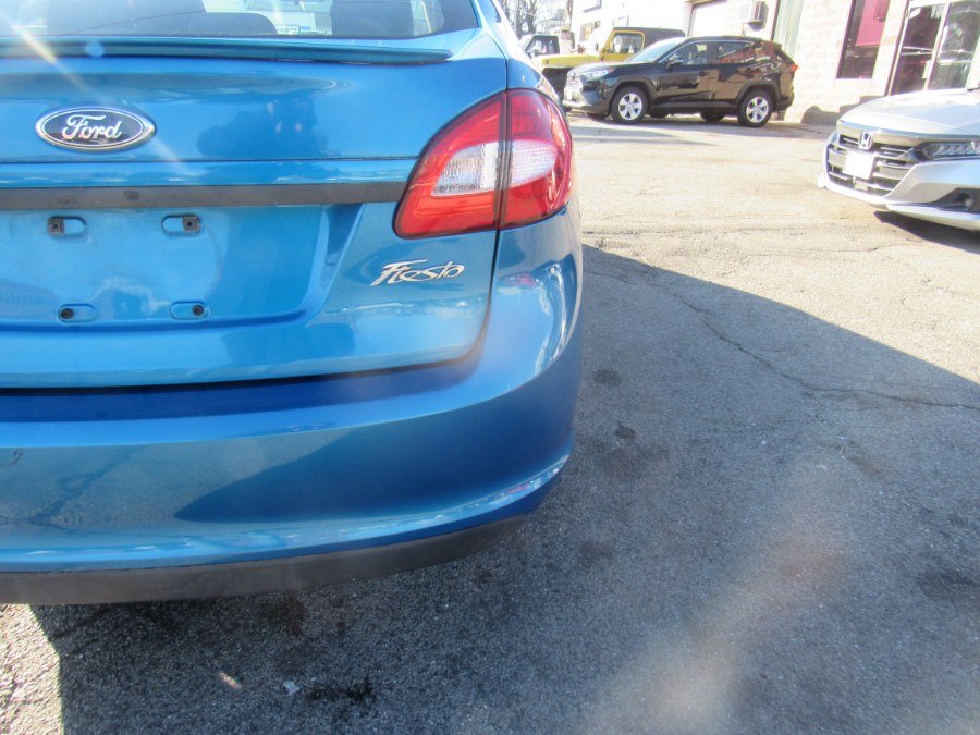 2013 Ford Fiesta SE, available for sale in Worcester, Massachusetts | Hilario's Auto Sales Inc.. Worcester, Massachusetts 2013 Ford Fiesta SE, available for sale in Worcester, Massachusetts | Hilario's Auto Sales Inc.. Worcester, Massachusetts