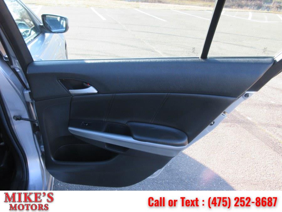 2008 Honda Accord Sdn 4dr V6 Auto EX-L, available for sale in Stratford, Connecticut | Mike's Motors LLC. Stratford, Connecticut 2008 Honda Accord Sdn 4dr V6 Auto EX-L, available for sale in Stratford, Connecticut | Mike's Motors LLC. Stratford, Connecticut