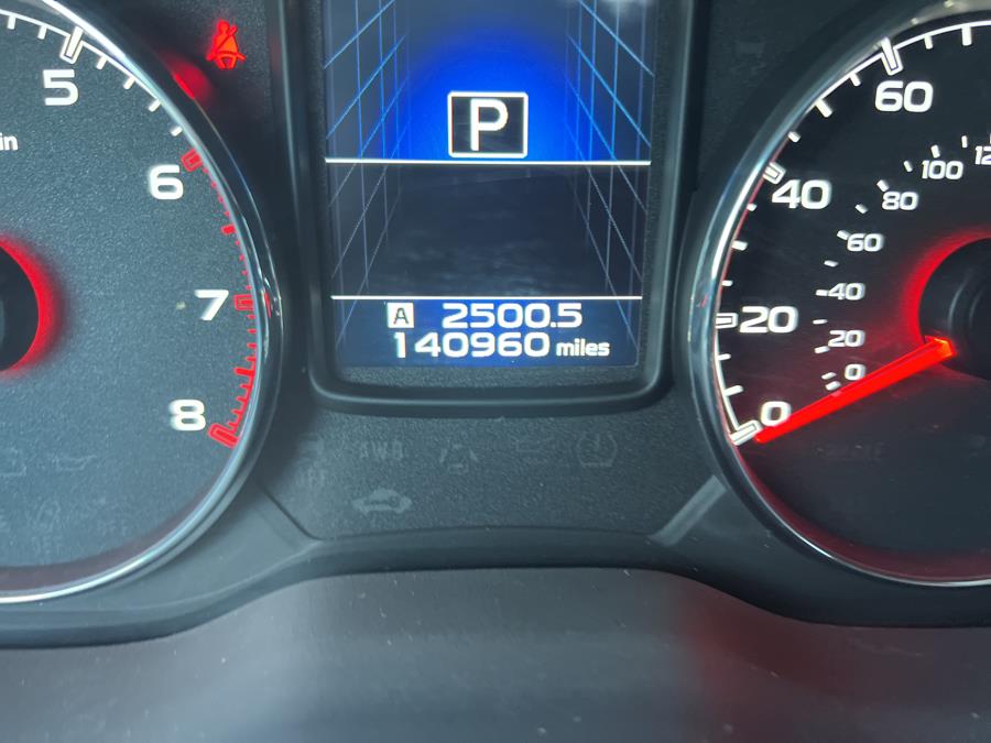 2014 Subaru Outback 4dr Wgn H4 Auto 2.5i Limited, available for sale in Stamford, Connecticut | Harbor View Auto Sales LLC. Stamford, Connecticut 2014 Subaru Outback 4dr Wgn H4 Auto 2.5i Limited, available for sale in Stamford, Connecticut | Harbor View Auto Sales LLC. Stamford, Connecticut