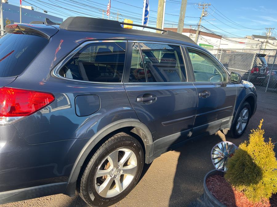 2014 Subaru Outback 4dr Wgn H4 Auto 2.5i Limited, available for sale in Stamford, Connecticut | Harbor View Auto Sales LLC. Stamford, Connecticut 2014 Subaru Outback 4dr Wgn H4 Auto 2.5i Limited, available for sale in Stamford, Connecticut | Harbor View Auto Sales LLC. Stamford, Connecticut