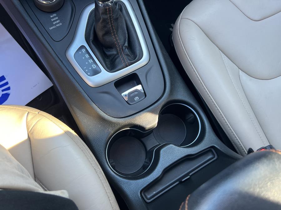 2015 Jeep Cherokee 4WD 4dr Limited, available for sale in Stamford, Connecticut | Harbor View Auto Sales LLC. Stamford, Connecticut 2015 Jeep Cherokee 4WD 4dr Limited, available for sale in Stamford, Connecticut | Harbor View Auto Sales LLC. Stamford, Connecticut