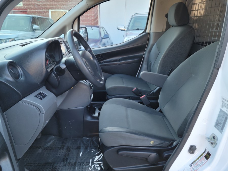 2018 Chevrolet City Express Cargo Van FWD 115" LT, available for sale in East Windsor, Connecticut | Toro Auto. East Windsor, Connecticut 2018 Chevrolet City Express Cargo Van FWD 115" LT, available for sale in East Windsor, Connecticut | Toro Auto. East Windsor, Connecticut