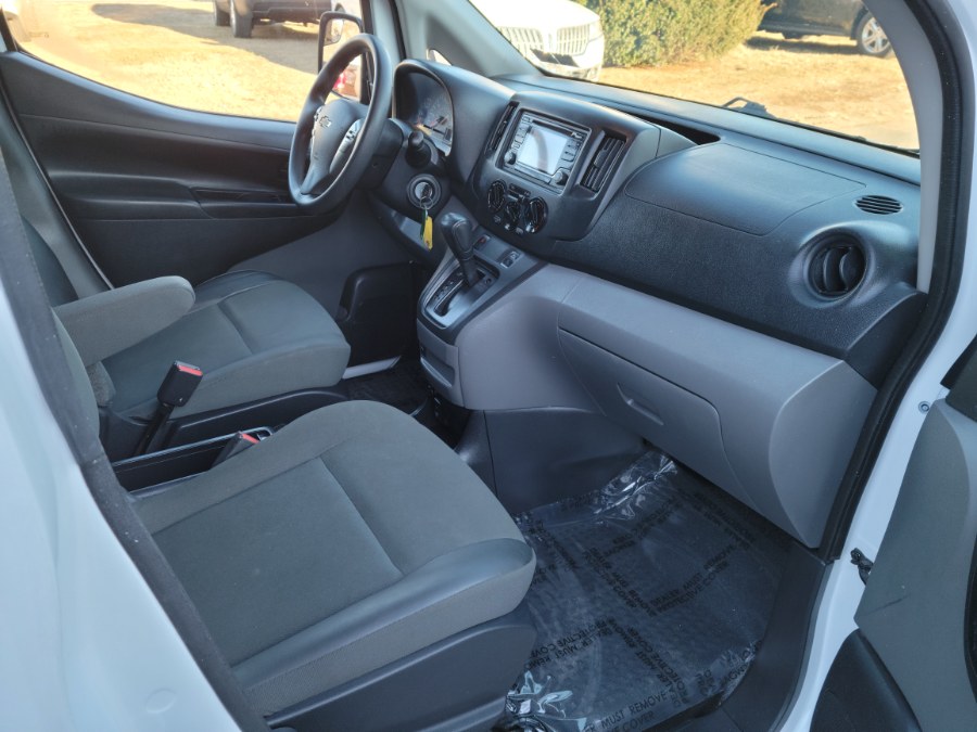 2018 Chevrolet City Express Cargo Van FWD 115" LT, available for sale in East Windsor, Connecticut | Toro Auto. East Windsor, Connecticut 2018 Chevrolet City Express Cargo Van FWD 115" LT, available for sale in East Windsor, Connecticut | Toro Auto. East Windsor, Connecticut