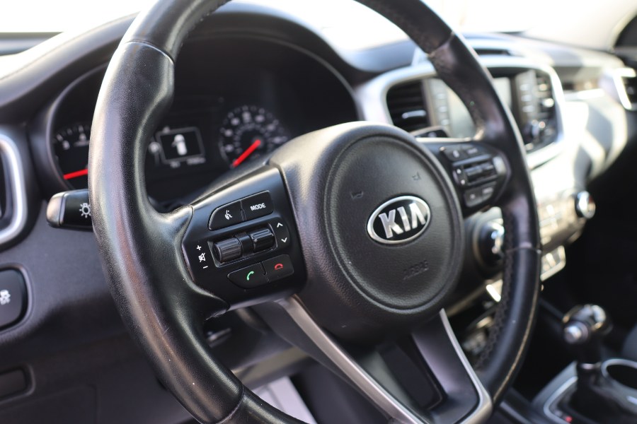 2017 Kia Sorento LX FWD, available for sale in Santa Ana, California | Auto Max Of Santa Ana. Santa Ana, California 2017 Kia Sorento LX FWD, available for sale in Santa Ana, California | Auto Max Of Santa Ana. Santa Ana, California