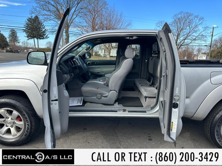 2006 Toyota Tacoma Access 128" V6 Auto 4WD, available for sale in East Windsor, Connecticut | Central A/S LLC. East Windsor, Connecticut 2006 Toyota Tacoma Access 128" V6 Auto 4WD, available for sale in East Windsor, Connecticut | Central A/S LLC. East Windsor, Connecticut
