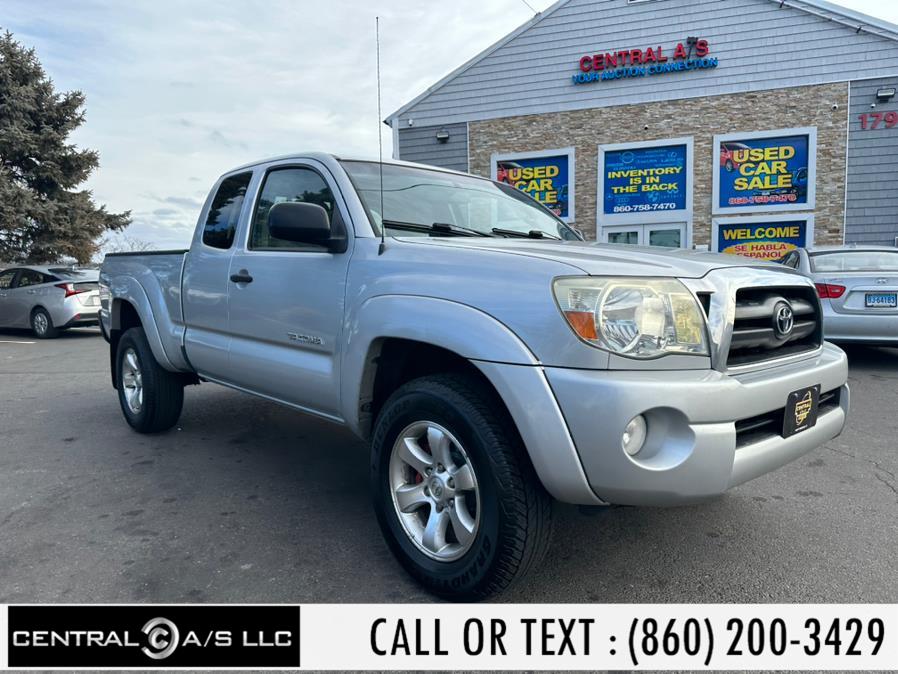 2006 Toyota Tacoma Access 128" V6 Auto 4WD, available for sale in East Windsor, Connecticut | Central A/S LLC. East Windsor, Connecticut