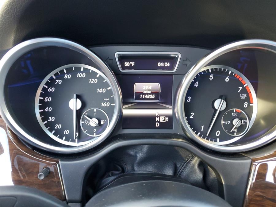 2013 Mercedes-Benz M-Class 4MATIC 4dr ML 350, available for sale in Springfield, Massachusetts | Absolute Motors Inc. Springfield, Massachusetts 2013 Mercedes-Benz M-Class 4MATIC 4dr ML 350, available for sale in Springfield, Massachusetts | Absolute Motors Inc. Springfield, Massachusetts