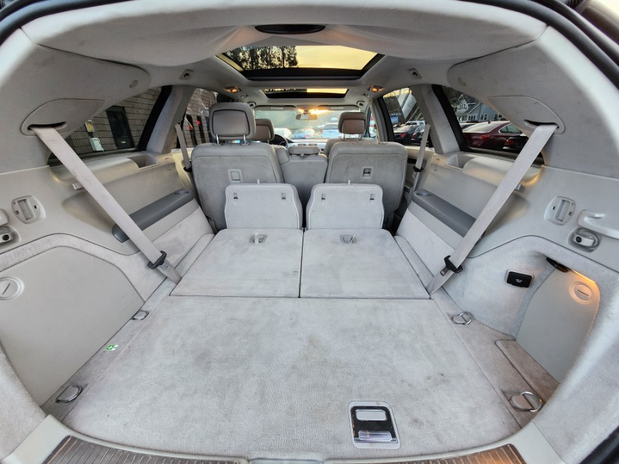 2010 Mercedes-Benz R-Class 4MATIC 4dr R 350, available for sale in Bristol, Connecticut | Dealmax Motors LLC. Bristol, Connecticut 2010 Mercedes-Benz R-Class 4MATIC 4dr R 350, available for sale in Bristol, Connecticut | Dealmax Motors LLC. Bristol, Connecticut