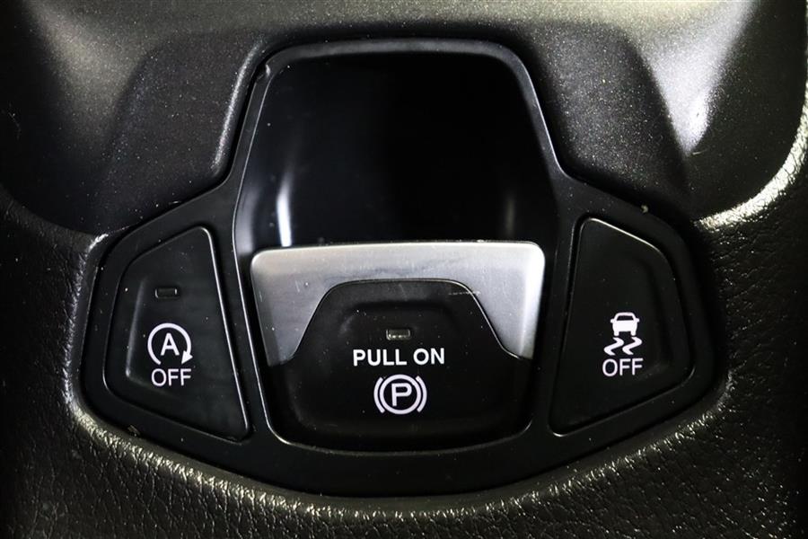 2020 Jeep Compass TRAILHAWK, available for sale in Paterson, New Jersey | Fast Track Motors. Paterson, New Jersey 2020 Jeep Compass TRAILHAWK, available for sale in Paterson, New Jersey | Fast Track Motors. Paterson, New Jersey