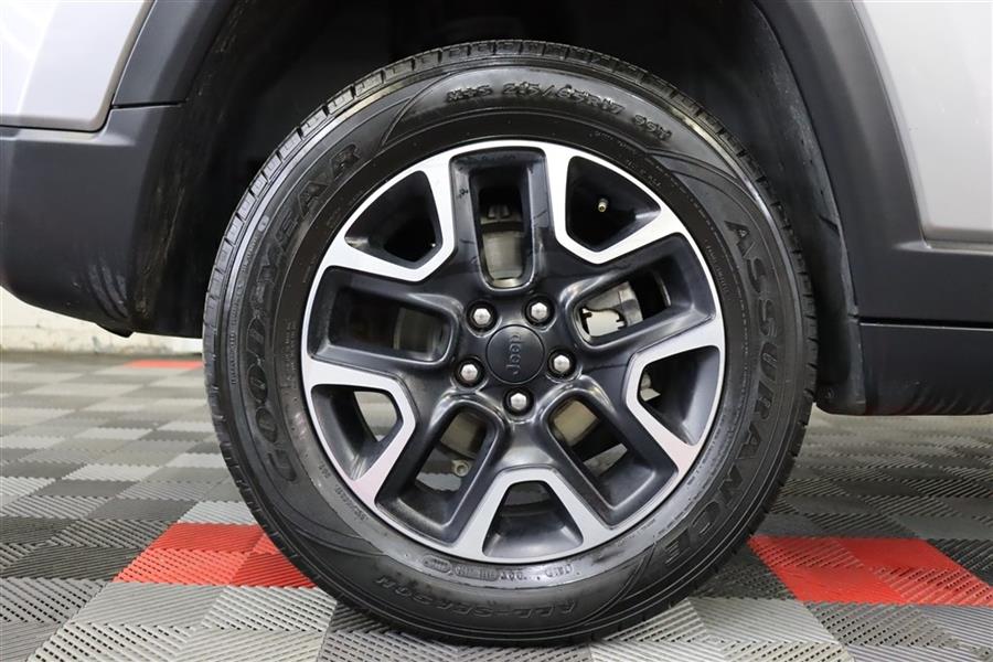 2020 Jeep Compass TRAILHAWK, available for sale in Paterson, New Jersey | Fast Track Motors. Paterson, New Jersey 2020 Jeep Compass TRAILHAWK, available for sale in Paterson, New Jersey | Fast Track Motors. Paterson, New Jersey