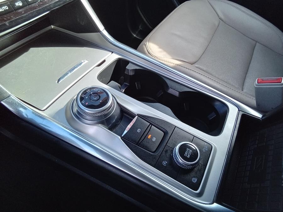 2021 Ford Explorer Limited 4WD, available for sale in Irvington, New Jersey | NJ Used Cars Center. Irvington, New Jersey 2021 Ford Explorer Limited 4WD, available for sale in Irvington, New Jersey | NJ Used Cars Center. Irvington, New Jersey