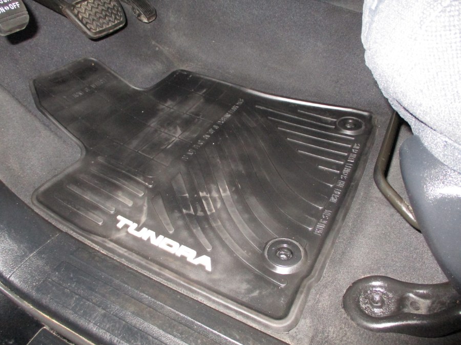2012 Toyota Tundra 4WD Truck Double Cab 5.7L V8 6-Spd AT (Natl), available for sale in Suffield, Connecticut | Suffield Auto LLC. Suffield, Connecticut 2012 Toyota Tundra 4WD Truck Double Cab 5.7L V8 6-Spd AT (Natl), available for sale in Suffield, Connecticut | Suffield Auto LLC. Suffield, Connecticut