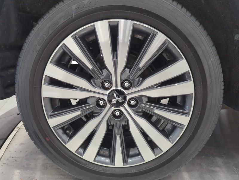 2020 Mitsubishi Outlander ES, available for sale in Maple Shade, New Jersey | Car Revolution. Maple Shade, New Jersey 2020 Mitsubishi Outlander ES, available for sale in Maple Shade, New Jersey | Car Revolution. Maple Shade, New Jersey