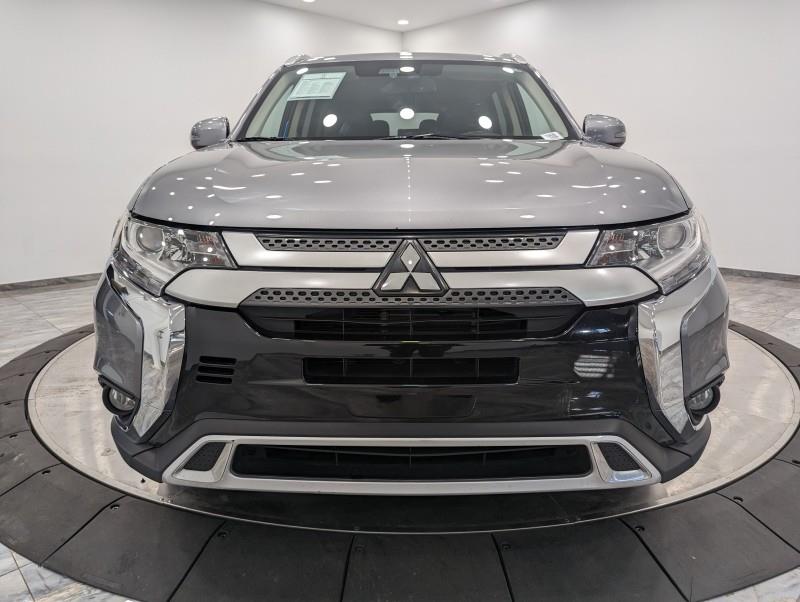 2020 Mitsubishi Outlander ES, available for sale in Maple Shade, New Jersey | Car Revolution. Maple Shade, New Jersey 2020 Mitsubishi Outlander ES, available for sale in Maple Shade, New Jersey | Car Revolution. Maple Shade, New Jersey