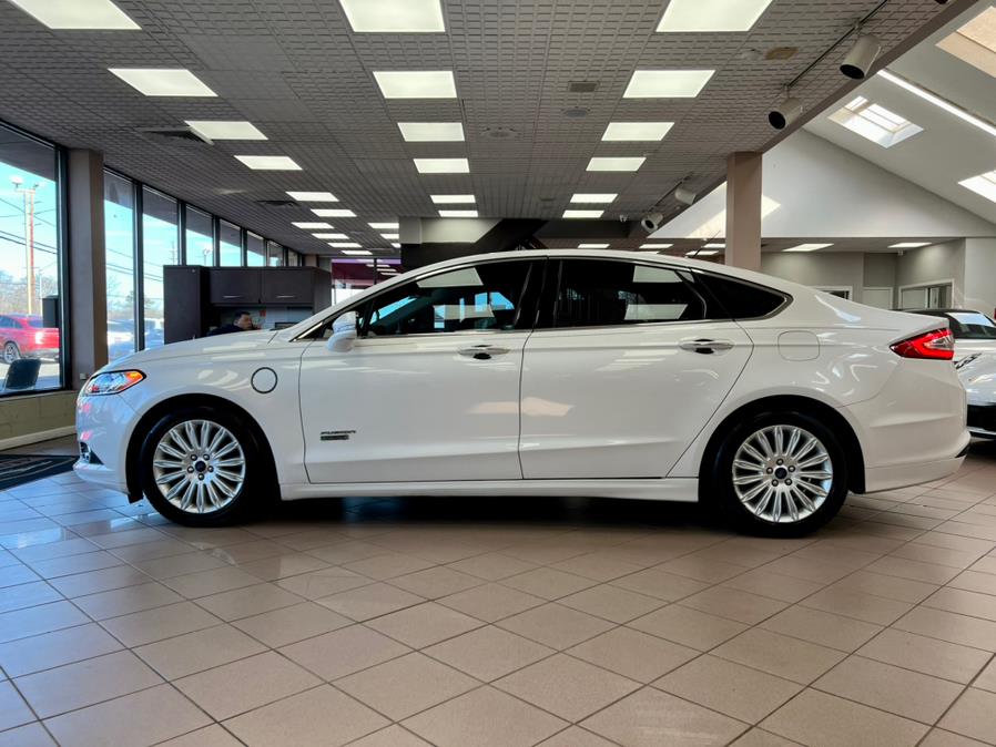 2016 Ford Fusion Energi 4dr Sdn SE Luxury, available for sale in Massapequa Park, New York | Power Motors East. Massapequa Park, New York 2016 Ford Fusion Energi 4dr Sdn SE Luxury, available for sale in Massapequa Park, New York | Power Motors East. Massapequa Park, New York