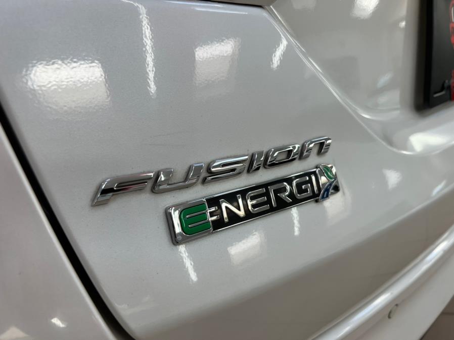2016 Ford Fusion Energi 4dr Sdn SE Luxury, available for sale in Massapequa Park, New York | Power Motors East. Massapequa Park, New York 2016 Ford Fusion Energi 4dr Sdn SE Luxury, available for sale in Massapequa Park, New York | Power Motors East. Massapequa Park, New York