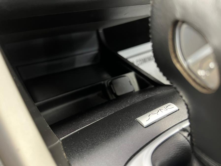 2016 Ford Fusion Energi 4dr Sdn SE Luxury, available for sale in Massapequa Park, New York | Power Motors East. Massapequa Park, New York 2016 Ford Fusion Energi 4dr Sdn SE Luxury, available for sale in Massapequa Park, New York | Power Motors East. Massapequa Park, New York