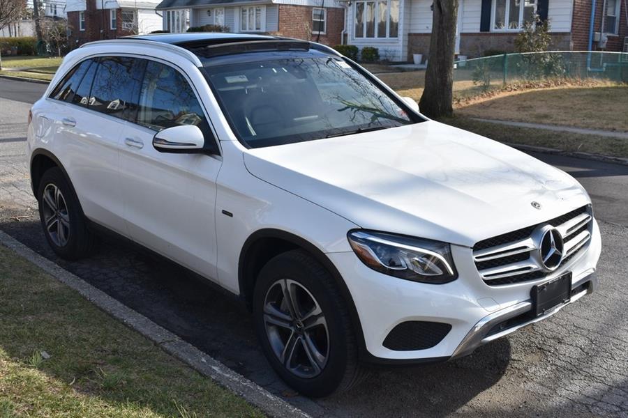 2019 Mercedes-benz Glc GLC 350e, available for sale in Valley Stream, New York | Certified Performance Motors. Valley Stream, New York