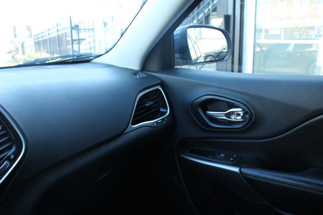 2020 Jeep Cherokee Limited, available for sale in Elmont, New York | NY Luxury Motors. Elmont, New York 2020 Jeep Cherokee Limited, available for sale in Elmont, New York | NY Luxury Motors. Elmont, New York