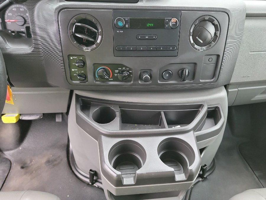 2011 Ford Econoline Wagon E-350 Super Duty Ext XL, available for sale in Corona, New York | Raymonds Cars Inc. Corona, New York 2011 Ford Econoline Wagon E-350 Super Duty Ext XL, available for sale in Corona, New York | Raymonds Cars Inc. Corona, New York