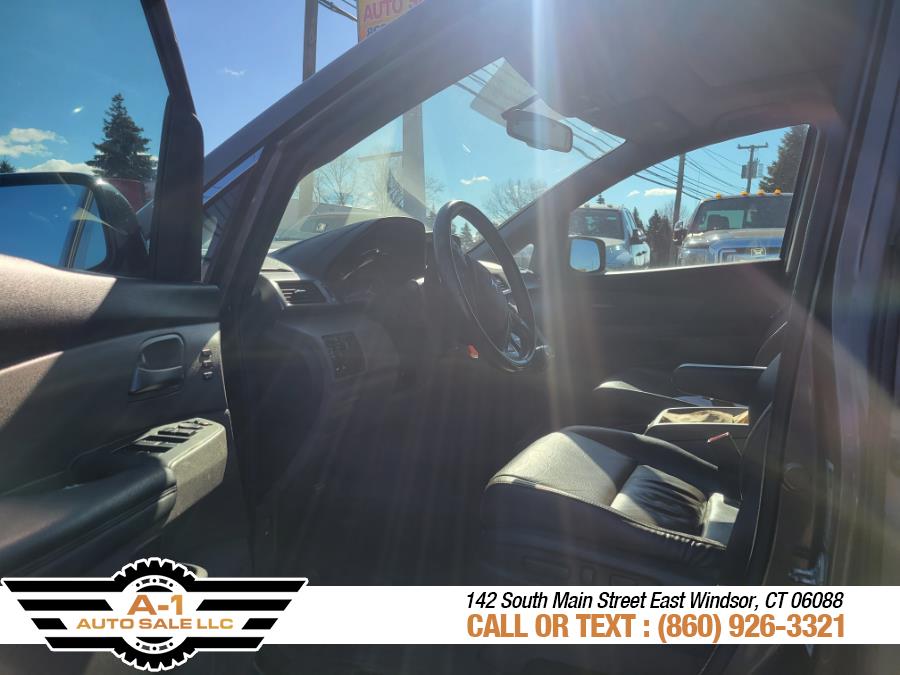 2011 Honda Odyssey 5dr Touring Elite, available for sale in East Windsor, Connecticut | A1 Auto Sale LLC. East Windsor, Connecticut 2011 Honda Odyssey 5dr Touring Elite, available for sale in East Windsor, Connecticut | A1 Auto Sale LLC. East Windsor, Connecticut