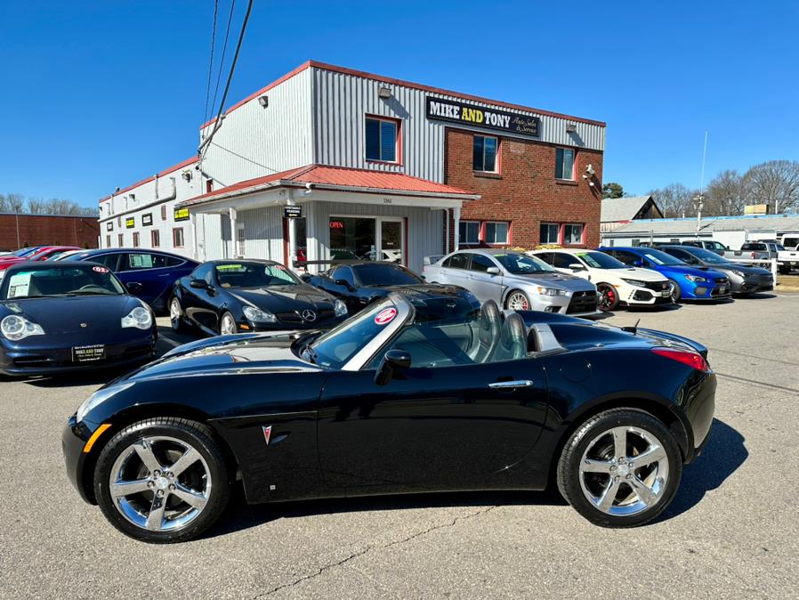 2008 Pontiac Solstice 2dr Conv GXP, available for sale in South Windsor, Connecticut | Mike And Tony Auto Sales, Inc. South Windsor, Connecticut 2008 Pontiac Solstice 2dr Conv GXP, available for sale in South Windsor, Connecticut | Mike And Tony Auto Sales, Inc. South Windsor, Connecticut