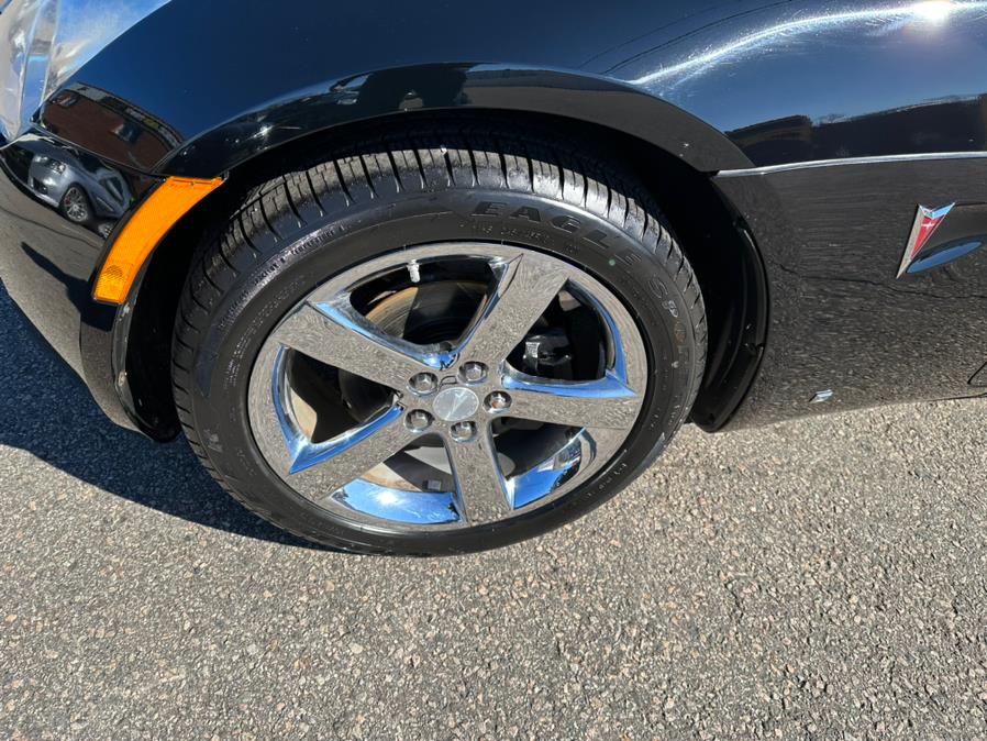 2008 Pontiac Solstice 2dr Conv GXP, available for sale in South Windsor, Connecticut | Mike And Tony Auto Sales, Inc. South Windsor, Connecticut 2008 Pontiac Solstice 2dr Conv GXP, available for sale in South Windsor, Connecticut | Mike And Tony Auto Sales, Inc. South Windsor, Connecticut